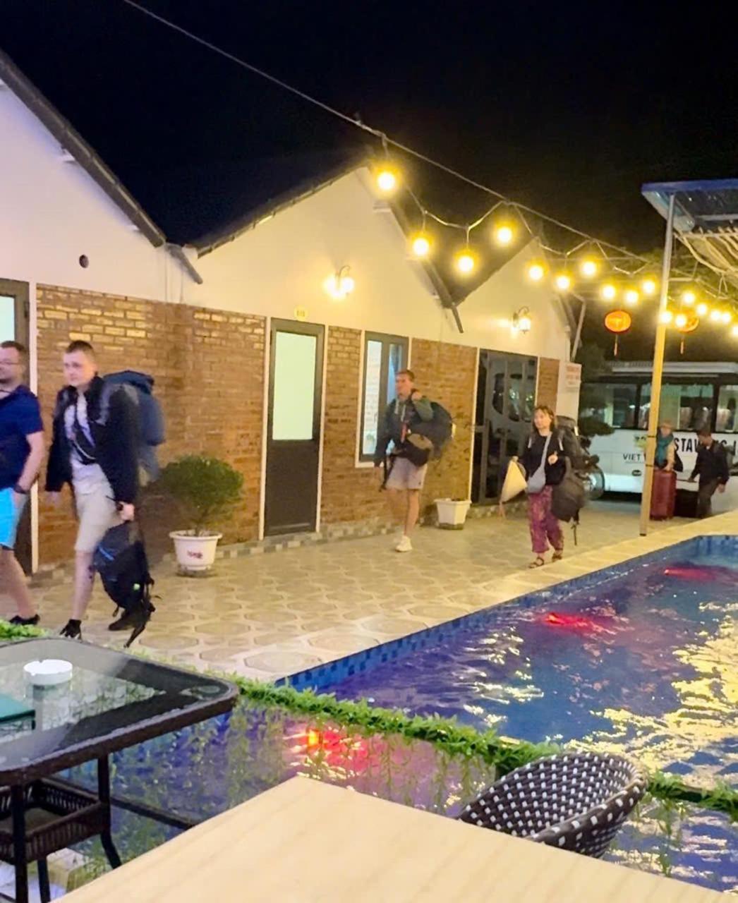 Family Homestay, Mountain Flower Ninh Binh Buitenkant foto